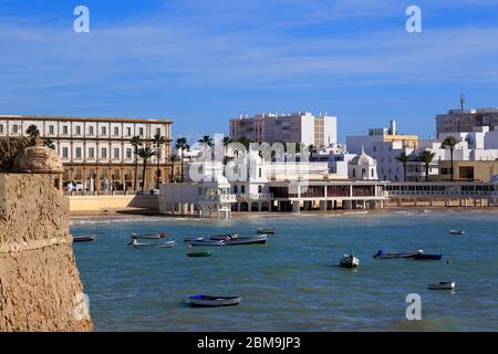 Unterwasser archäologischen Zentrum & La Caleta Strand, Altstadt, Cádiz, Andalusien, Spanien, Europa Stockfoto