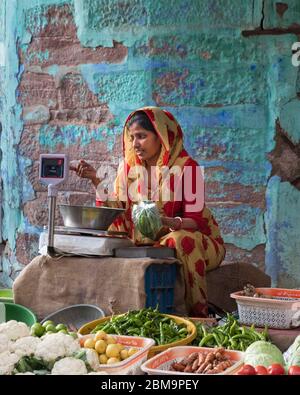 Gemüsemarkt Händler Navchokiya Old City Jodhpur Rajasthan Indien Stockfoto