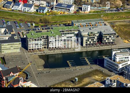 Bürogebäude der Amadeus Fire AG an der Hafenpromenade am Phoenixsee im Stadtteil Hoerde, 27.03.2017, Luftaufnahme, Deutschland, Nordrhein-Westfalen, Ruhrgebiet, Dortmund Stockfoto