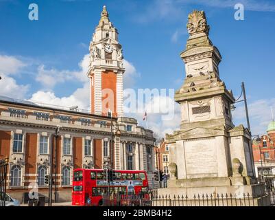 LONDON - Lambeth Borough Council Town Hall Gebäude an der Brixton Road, Südwesten London Stockfoto