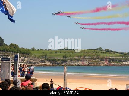 Serie 157 von 165 Santander Spanien Mai 30 2009 Tag der Streitkräfte Adler Patrol Patrulla Aguila Aerobatic Team Display Stockfoto