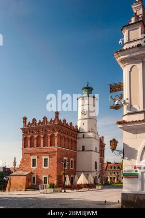 Rathaus im Gotisch-Renaissance-Stil, auf dem Rynek oder Marktplatz in Sandomierz, Malopolska aka Kleinpolen Region, Polen Stockfoto