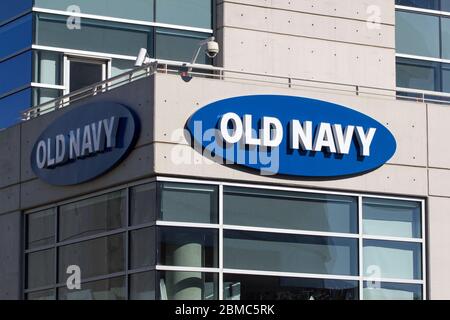 Amerikanische Bekleidungs- und Accessoires-Handelsfirma Old Navy's Hauptsitz im Mission Bay Viertel von San Francisco, Kalifornien. Stockfoto