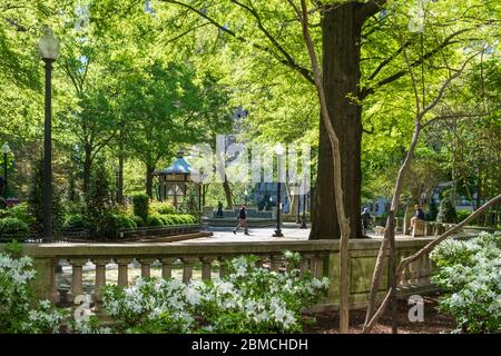 Frühling in Rittenhouse Square, Downtown Philadelphia, Pennsylvania, USA Stockfoto