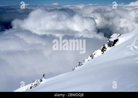 Old Gouter Mountain House in Mont Blanc Kletterroute. Gouter Mountain House auf 3817 Meter. Stockfoto