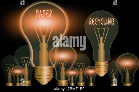 Konzeptionelle Handschrift mit Papier Recycling. Konzept, das heißt, die Altpapiere auf neue Weise durch Recycling zu nutzen Stockfoto