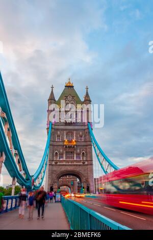 London, United Kingdom - June 27, 2015 :Tower bridge, iconic symbol of London, visited by tourist across the world Stockfoto