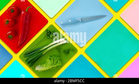 Flache Lage von farbigen Schneidebretter mit grünen frischen Gemüse , frische Tomaten und rote Paprika Kapia bunte minimalistische Lebensmittel kopieren Raum Küche m Stockfoto