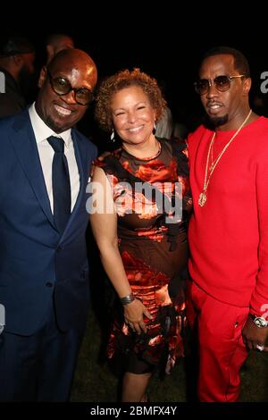 ***DATEI FOTO*** der Musikleiter Andre Harrell ist um 59 Uhr verstorben. BEVERLY HILLS, CA - JUNI 21: Andre Harrell, Debra Lee und Sean 'Diddy' Combs auf der After Party für die Premiere von 'Can't Stop Won't Stop'at Sean 'Diddy' Combs' Residenz in Beverly Hills, Kalifornien am 21. Juni 2017. Quelle: Walik Goshorn/MediaPunch Stockfoto