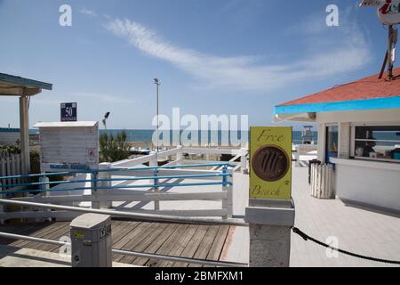 Ostia, Italien. Mai 2020. Die Strände in Ostia, nahe Rom, sind am Morgen des 9. Mai 2020 geschlossen, während Phase 2 der Covid-19-Pandemie (Foto: Matteo Nardone/Pacific Press) Quelle: Pacific Press Agency/Alamy Live News Stockfoto