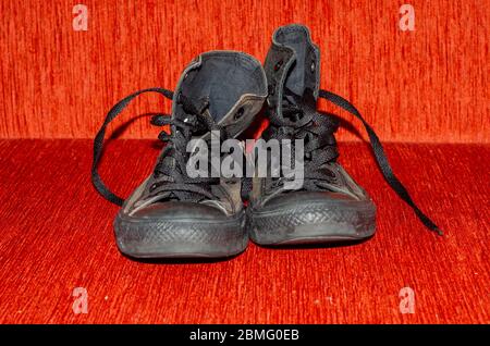 Zerlumpte Schwarze Stilvolle Schuhe, Vintage Schwarz Stilvolle Schuhe Stockfoto