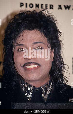 ***DATEI FOTO*** der kleine Richard ist um 87 gestorben. Richard Wayne Penniman (*5. Dezember 1932), bekannt unter dem Künstlernamen Little Richard, ist ein amerikanischer Sänger, Songwriter, Pianist und Plattenspieler, der in den 1950er Jahren als Schlüssel für den Übergang von Rhythmus und Blues zu Rock and Roll galt. © RTSpellman/MediaPunch Stockfoto