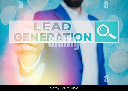 Generierung von Leads durch Handschriftentext. Konzeptionelle Fotoinitiierung von Verbraucherinteressen oder Anfrage zu Produkten Stockfoto
