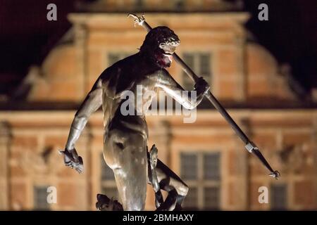 Die flämische Manierin Fontanna Neptuna (Neptunbrunnen) auf dem Dlugi Targ (langer Markt) in der Innenstadt im historischen Zentrum von Danzig, Polen. Mai 8 2020 © Stockfoto