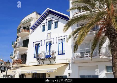 Restaurant, St. Sabastian Beach, Sitges, Katalonien, Spanien, Europa Stockfoto