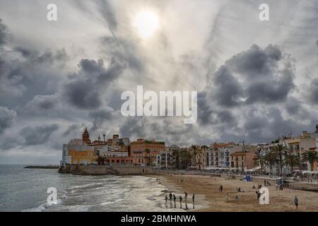 St. Sebastian Strand, Sitges, Katalonien, Spanien, Europa Stockfoto