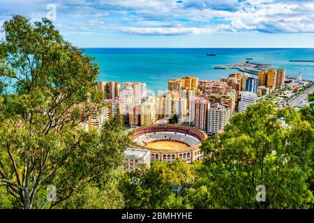 Malaga, Andalusien, Spanien: Malagueta, das Stierkampfstadion der Corrida (Stierkampfarena) auf der Plaza de Torros. Stockfoto