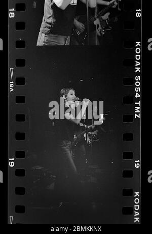 Sonya Madan Leadsängerin mit Echobelly live im Zap Club in Brighton. 05. September 1994 fotografiert von James Boardman. Stockfoto