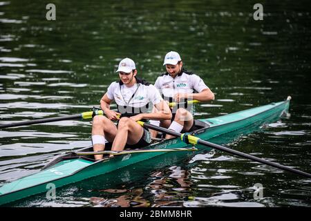 Die Athleten in Deutschland sind acht in zwei Gruppen. GES./ Training Deutschland-Achter, Dortmund 10. Mai 2020 GES/Training der deutschen Acht Rudern, Dortmund. 05/10/2020 weltweit Stockfoto