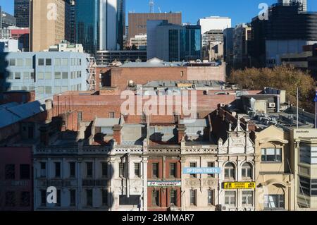 Melbourne, Australien - 14. Juni 2017: Historische Gebäude an der Elizabeth Street im Geschäftsviertel von Melbourne. Australien Stockfoto