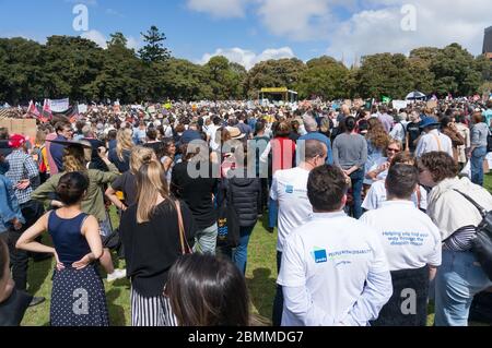 Sydney, Australien - 20. September 2019: Menschen mit Transparenten und Plakaten zum Klimawandel streiken in Sydney Stockfoto