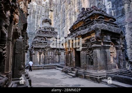 Indien, Maharashtra, Ellora Höhlentempel, UNESCO Welterbe, Kailash Tempel, 8. Jahrhundert, Höhle Nr. 16 Stockfoto