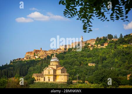 Montepulciano, Provinz Siena, Toskana, Italien. Die Kirche San Biagio aus dem 16. Jahrhundert wurde auf dem griechischen Kreuzplan von Antonio da Sangallo der Elde entworfen Stockfoto