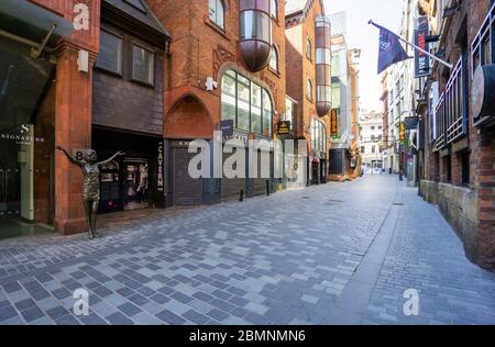 Eine leere Mathew Street wegen der Sperrung von Liverpool Stockfoto