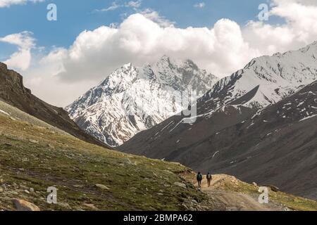 Chandra Valley in höher alpinem Himalaya, Indien Stockfoto