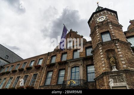 Rathaus am Marktplatz in der Altstadt, Düsseldorf. Stockfoto