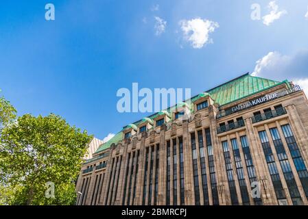 Düsseldorf, Deutschland - 11. August 2019: Kaufhof Galerie Shopping Center Stockfoto