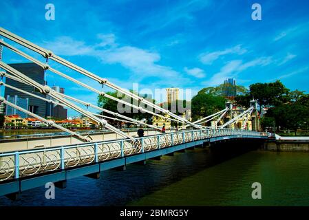 Cavenagh Bridge - Singapur-Stadt Stockfoto