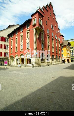 Tourismusbüro Gebäude bei Metzgergasse in der Altstadt Aarau, Kanton Aargau, Schweiz. Stockfoto