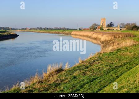 Zerstörte Kirche in Wiggenhall St. Peter, River Great Ouse, Norfolk Stockfoto