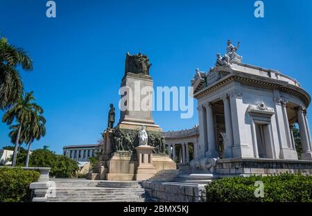 Denkmal für Jose Miguel Gomez, Avenida de los Presidentes, Vedado, Havanna, Kuba Stockfoto