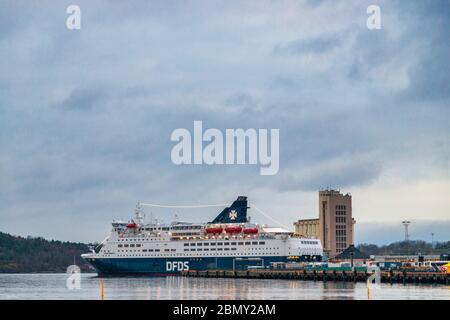 Oslo, Norwegen - UM 2020: Die ROPAX Fähre Crown Seaways betreibt die DFDS-Strecke nach Kopenhagen. Stockfoto