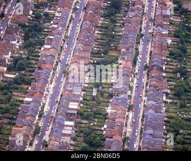 Reihenhäuser und Gärten aus der Luft, Tufnell Park, London Borough of Camden, Greater London, England, Großbritannien Stockfoto