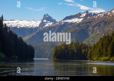 Red Bluff, Baranof Island, Tongass National Forest, Alaska. Stockfoto