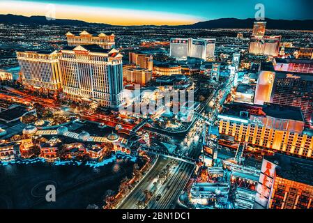 Las Vegas, Nevada, USA - 17. September 2018: die Hauptstraße von Las Vegas - ist der Streifen in den Abend wird.
