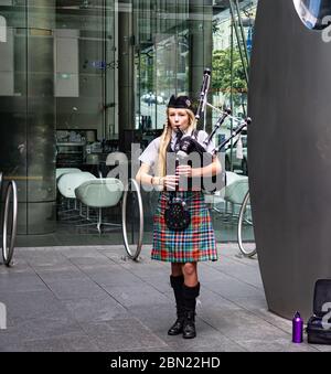 Auftritt beim Auckland Buskers Festival Stockfoto