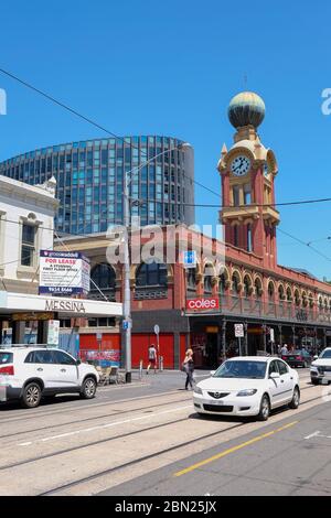 Dimmey's Clock Tower in der Swan Street im Melbourne-Vorort Richmond, Victoria, Australien Stockfoto