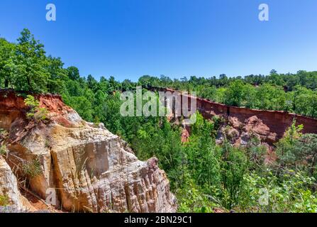 Blick auf den Providence Canyon vom Rand Stockfoto