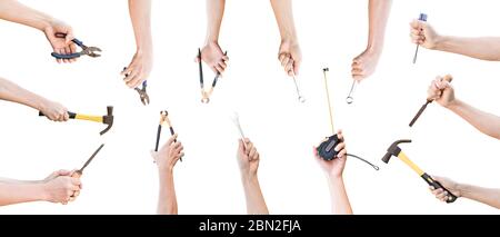 Sammlung von Händen halten mechanische Werkzeuge isoliert auf weißem Hintergrund, mit Clipping-Pfad. Stockfoto