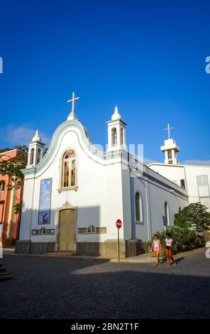 Mindelo/Kap Verde - 20. August 2018 - kleine koloniale Kirche, Sao Vicente Stockfoto