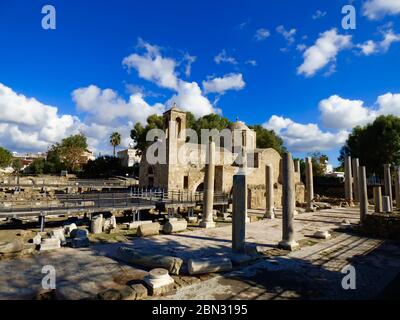 Mittelalterliche Agia Kyriaki Chrysopolitissa Kirche in Paphos, Zypern Stockfoto