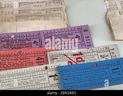 3d, 9d, 5d, 11d, Tag Rückkehr, einzelne Bustickets der Bury Corporation, ab 1960s, Greater Manchester, Lancashire, England, UK - vorgedruckte Bustickets Stockfoto