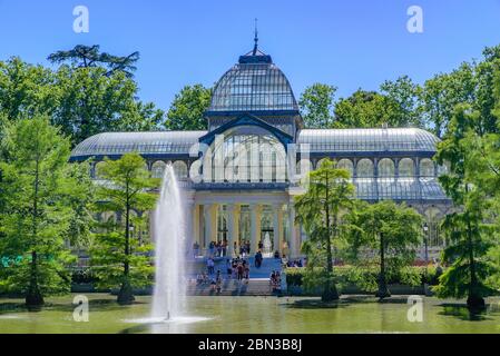 Palacio de Cristal (Glaspalast) im Buen Retiro Park in Madrid, Spanien Stockfoto