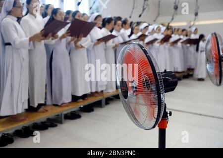 Dominikanische Gemeinschaft. Der Chor mit Sängern. Bien Hoa. Vietnam. Stockfoto