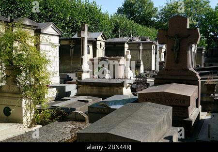 Gräber auf dem Friedhof Montparnasse. Montparnasse-Viertel.Paris.Frankreich Stockfoto