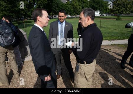 Am 14. Mai 2019, während der Police Week in Washington, D.C., nahmen die Mitarbeiter des US-Zoll- und Grenzschutzes am Steve Young Honor Guard Pipes and Drums Competition Teil. CBP-kommissarischer Kommissar John P. Sanders nahm Teil und wurde von CBP Public Affairs interviewt. Stockfoto